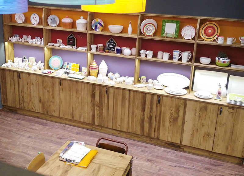 Pintar cerámica en Color IT entre semana